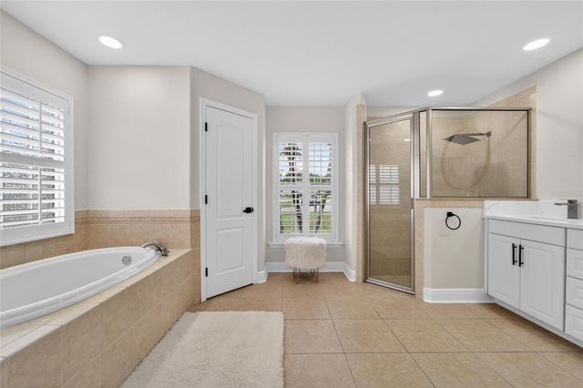 2663 BROOKSIDE BLUFF LOOP, Lakeland, FL 33813