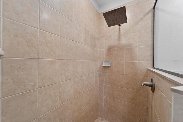 2663 BROOKSIDE BLUFF LOOP, Lakeland, FL 33813
