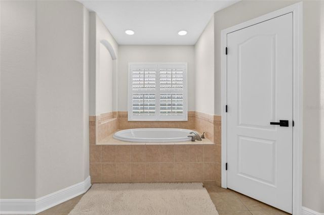 2663 BROOKSIDE BLUFF LOOP, Lakeland, FL 33813