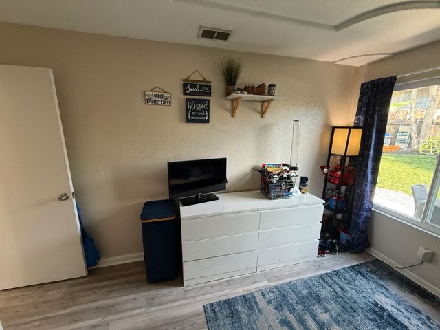 1235 Lloyd Thayer Cir, Stockton, CA 95206