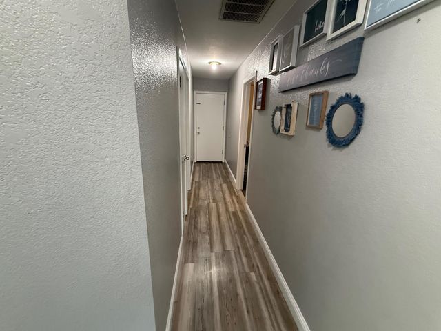 1235 Lloyd Thayer Cir, Stockton, CA 95206