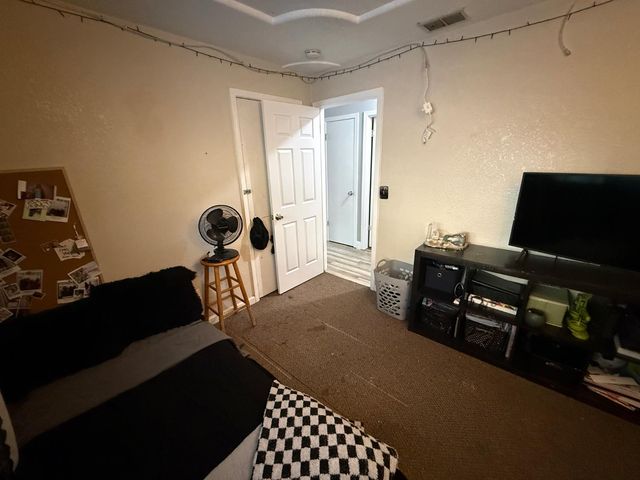 1235 Lloyd Thayer Cir, Stockton, CA 95206