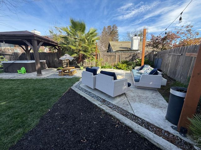 1235 Lloyd Thayer Cir, Stockton, CA 95206