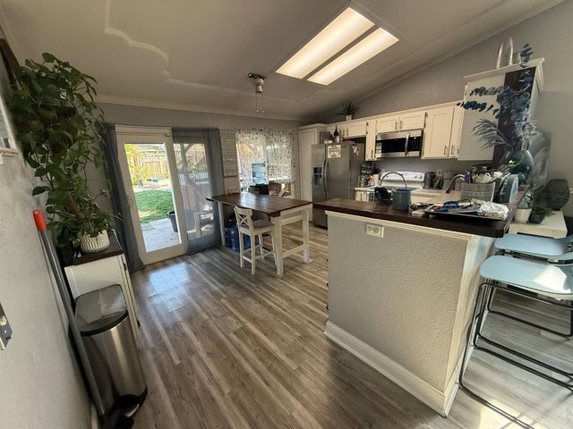 1235 Lloyd Thayer Cir, Stockton, CA 95206