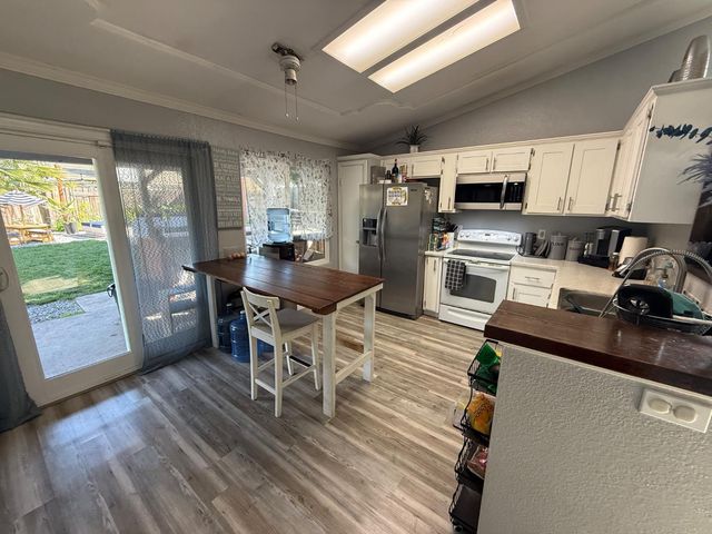 1235 Lloyd Thayer Cir, Stockton, CA 95206