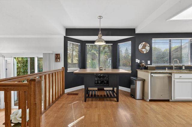 1966 Sidesaddle Way, Roseville, CA 95661