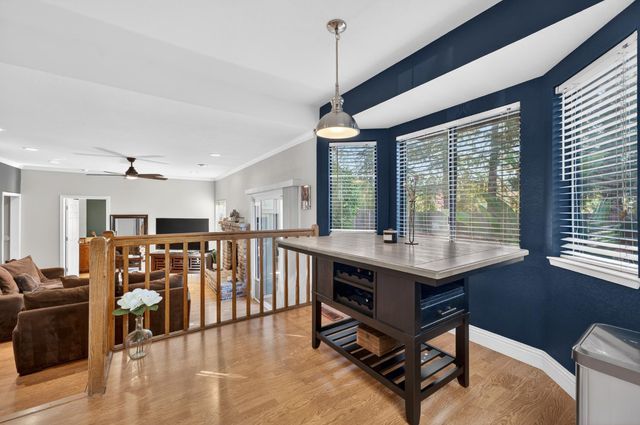 1966 Sidesaddle Way, Roseville, CA 95661