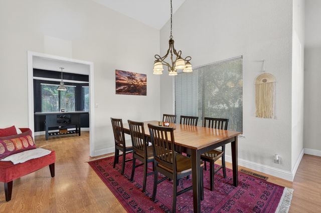 1966 Sidesaddle Way, Roseville, CA 95661