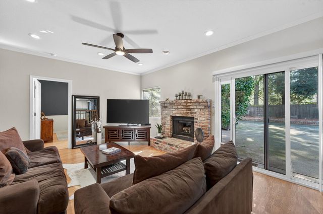 1966 Sidesaddle Way, Roseville, CA 95661