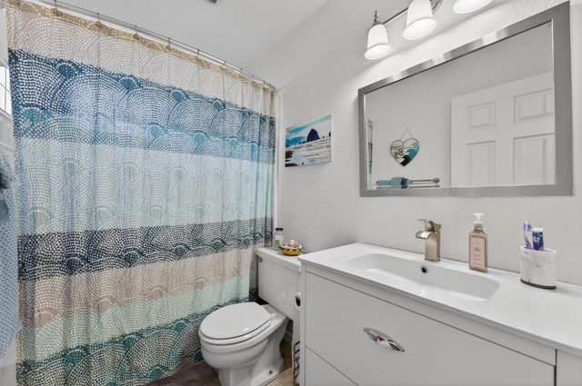 1966 Sidesaddle Way, Roseville, CA 95661