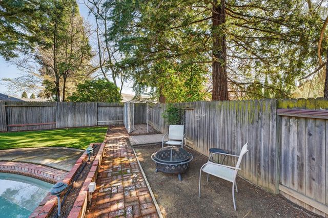 1966 Sidesaddle Way, Roseville, CA 95661