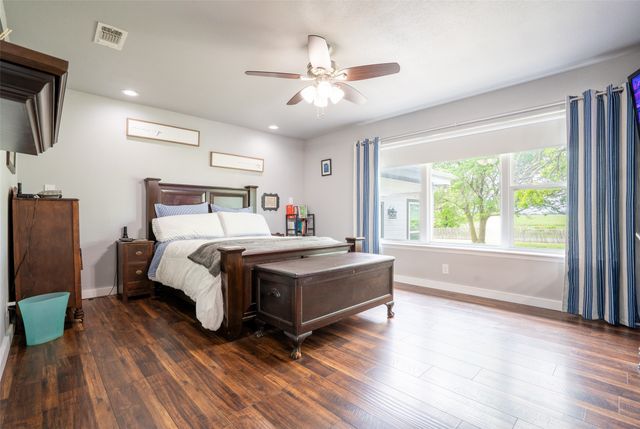 1766 CR 424, Stephenville, TX 76401