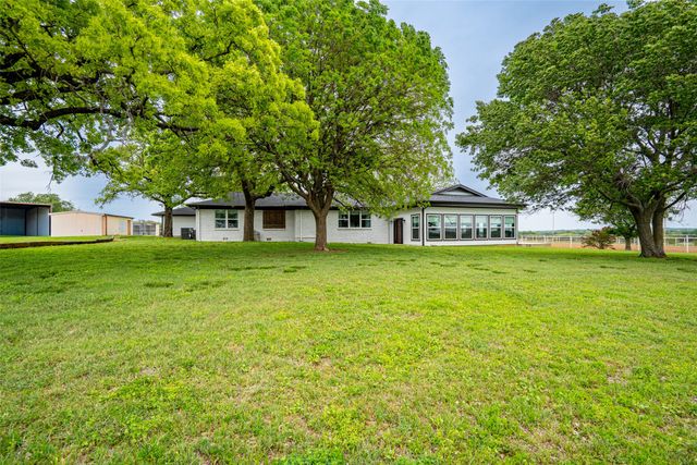 1766 CR 424, Stephenville, TX 76401