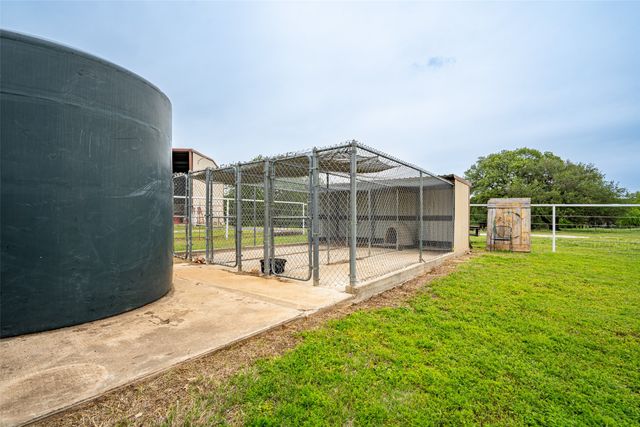 1766 CR 424, Stephenville, TX 76401