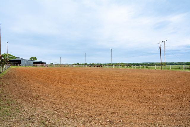 1766 CR 424, Stephenville, TX 76401