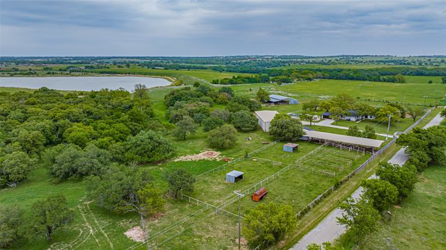 1766 CR 424, Stephenville, TX 76401