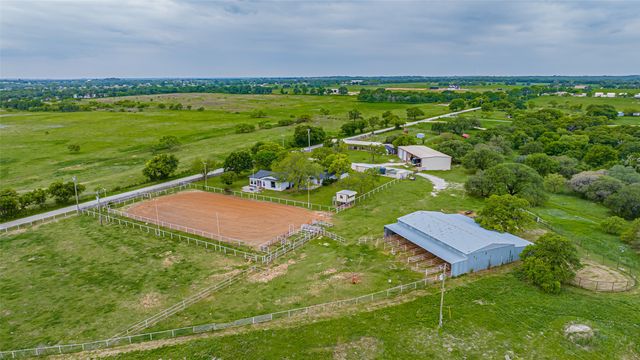 1766 CR 424, Stephenville, TX 76401