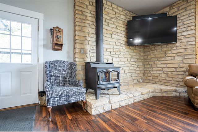 1766 CR 424, Stephenville, TX 76401