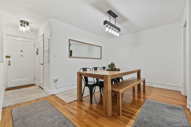 247 Parkview Road 5J, Bronxville, NY 10708