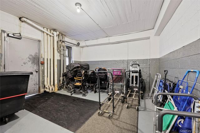 247 Parkview Road 5J, Bronxville, NY 10708