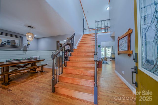 16 Dynasty Lane, Candler, NC 28715