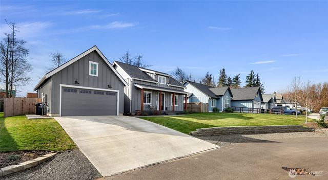 809 Pine Crest Drive, Everson, WA 98247