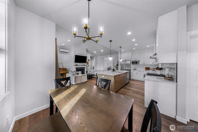 809 Pine Crest Drive, Everson, WA 98247