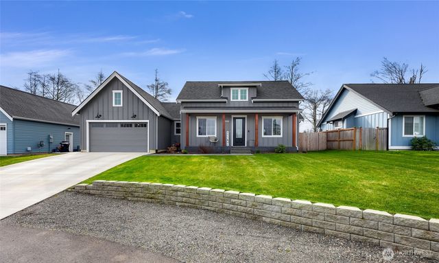 809 Pine Crest Drive, Everson, WA 98247