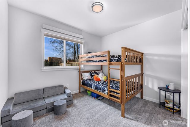 809 Pine Crest Drive, Everson, WA 98247