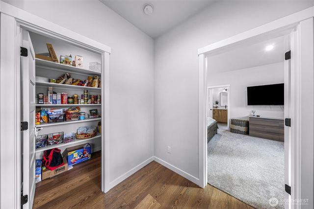 809 Pine Crest Drive, Everson, WA 98247