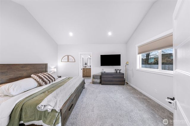 809 Pine Crest Drive, Everson, WA 98247