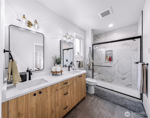 809 Pine Crest Drive, Everson, WA 98247