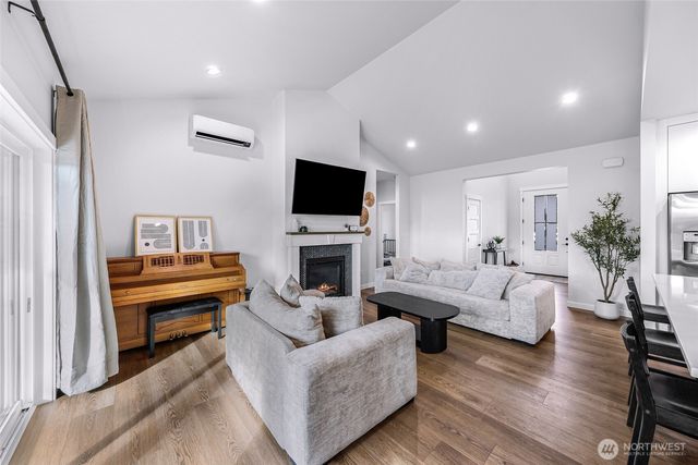 809 Pine Crest Drive, Everson, WA 98247