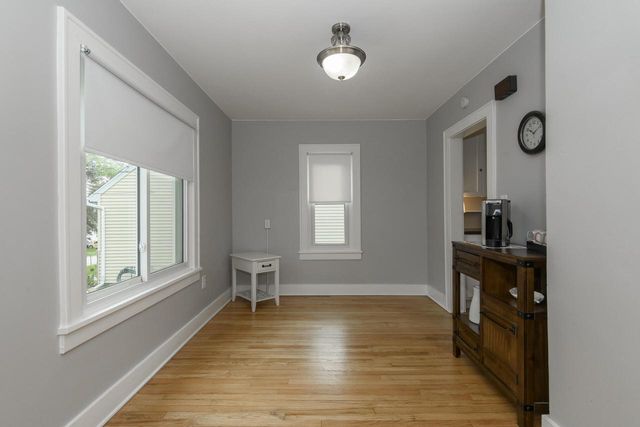 2101 Oaklawn AVENUE, Waukesha, WI 53188