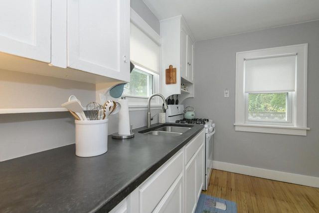 2101 Oaklawn AVENUE, Waukesha, WI 53188