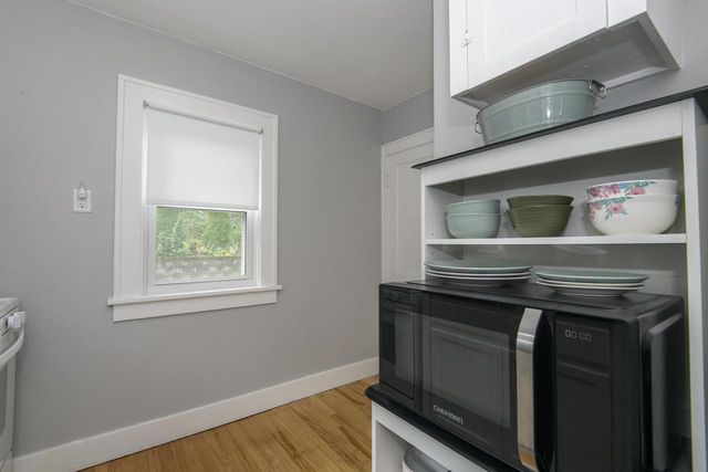 2101 Oaklawn AVENUE, Waukesha, WI 53188