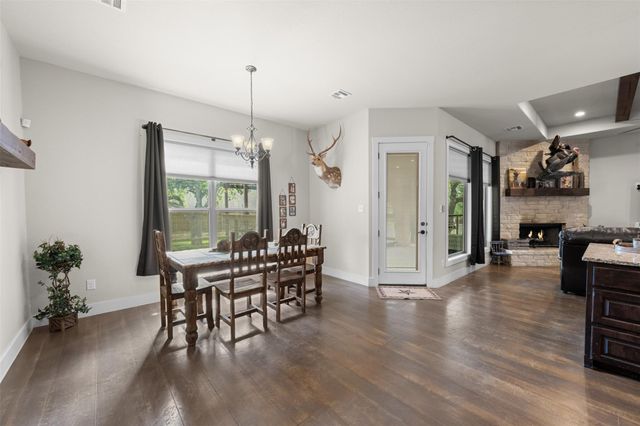 1006 Deer XING, Salado, TX 76571