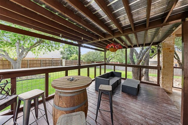 1006 Deer XING, Salado, TX 76571