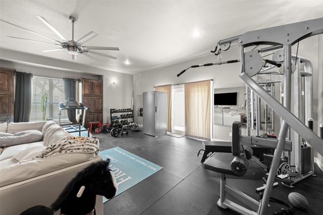 1006 Deer XING, Salado, TX 76571