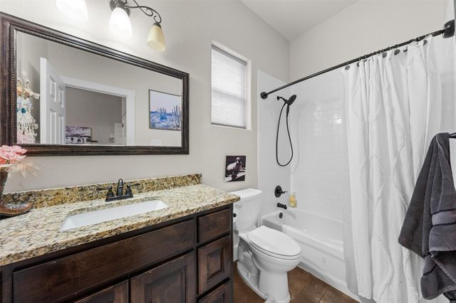 1006 Deer XING, Salado, TX 76571