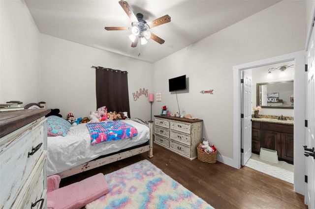1006 Deer XING, Salado, TX 76571