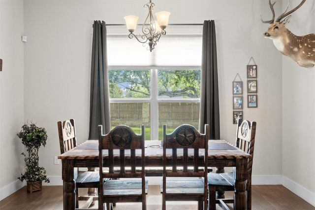 1006 Deer XING, Salado, TX 76571