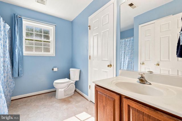 40 CINDYS WAY, Front Royal, VA 22630