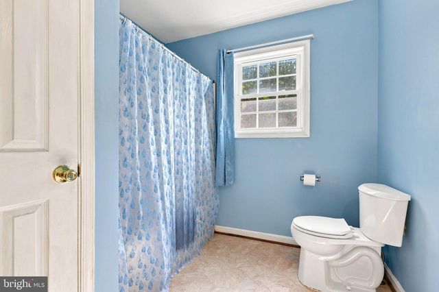40 CINDYS WAY, Front Royal, VA 22630