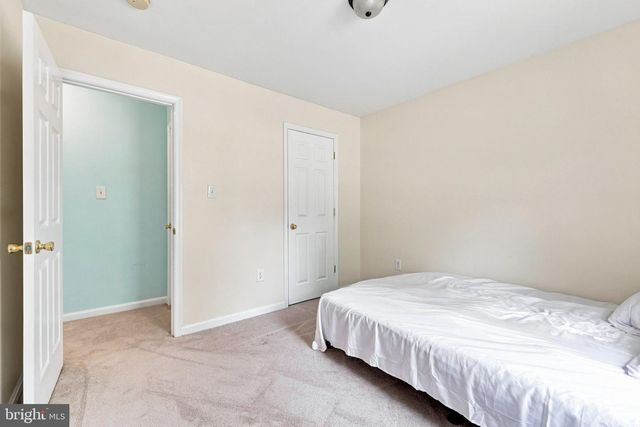 40 CINDYS WAY, Front Royal, VA 22630