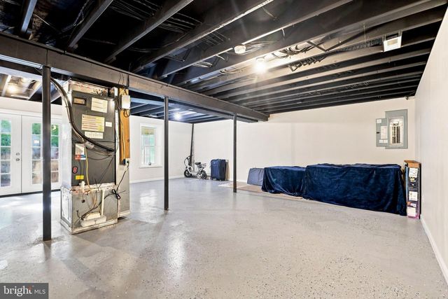 40 CINDYS WAY, Front Royal, VA 22630
