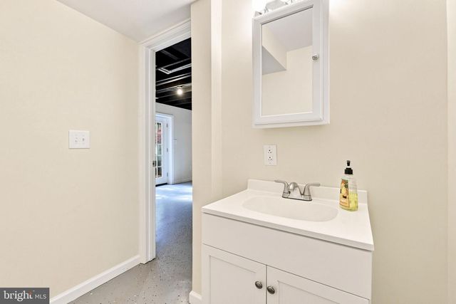 40 CINDYS WAY, Front Royal, VA 22630