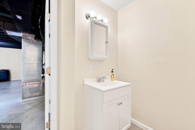 40 CINDYS WAY, Front Royal, VA 22630