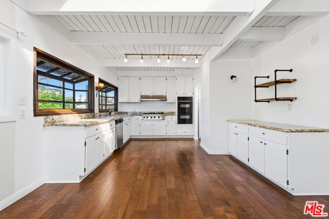 3900 Pacific Avenue, Marina Del Rey, CA 90292