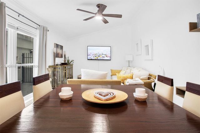 9675 NW 26th Pl 5, Sunrise, FL 33322